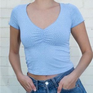 Brandy Melville Vneck shirt